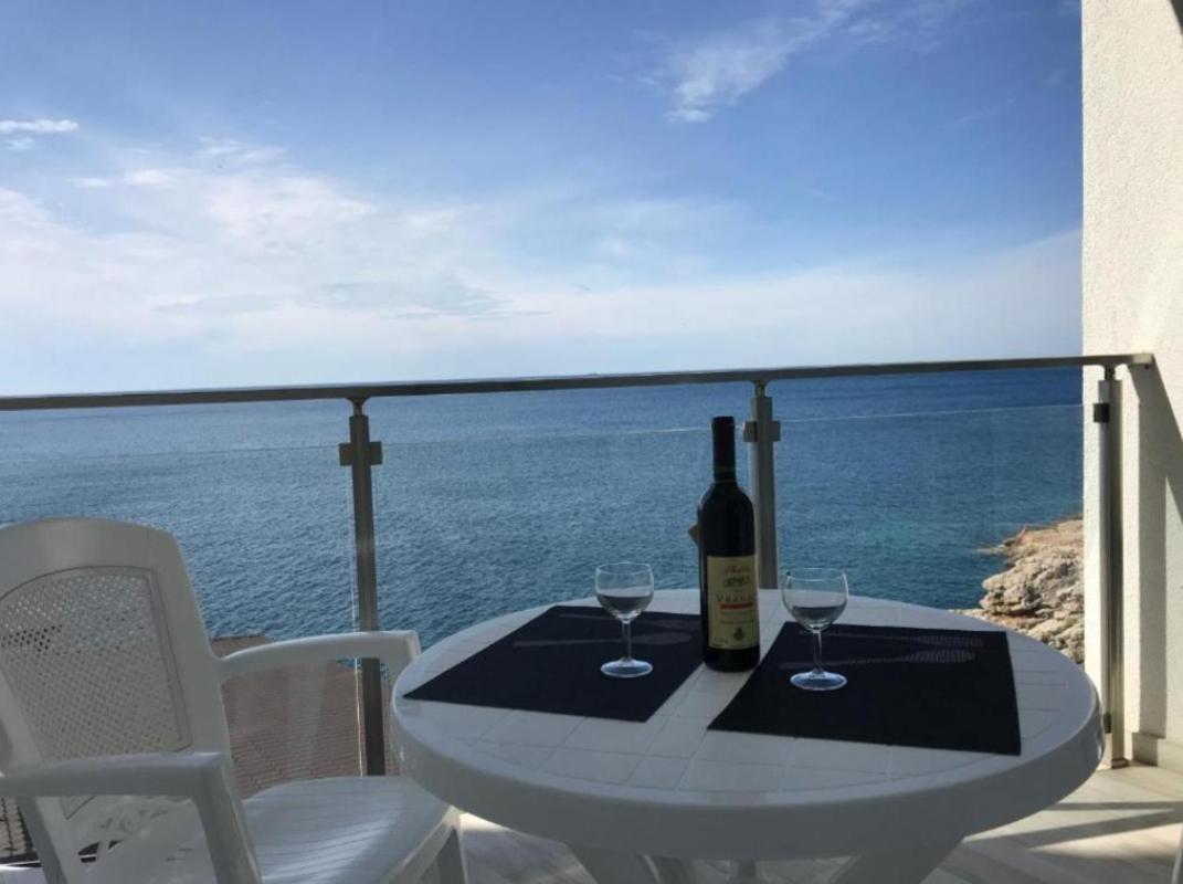 Paradise Beachfront View 1 Bar Εξωτερικό φωτογραφία