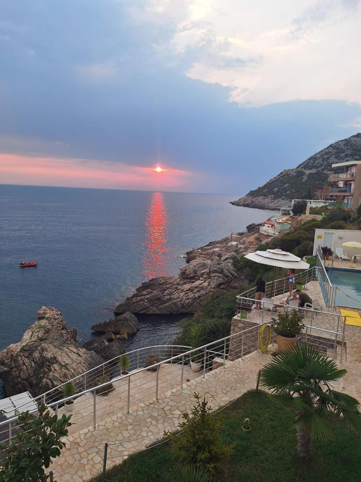 Paradise Beachfront View 1 Bar Εξωτερικό φωτογραφία