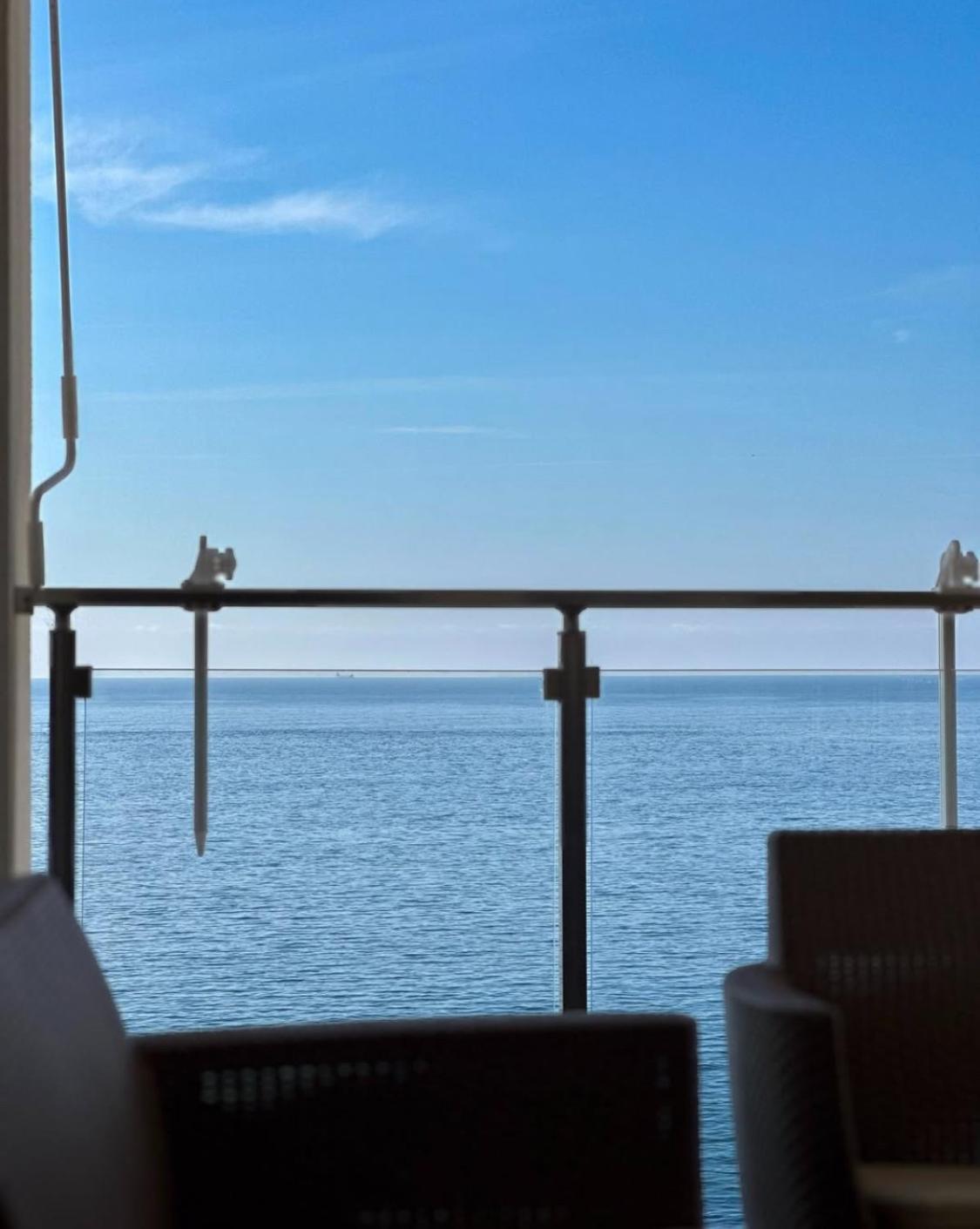 Paradise Beachfront View 1 Bar Εξωτερικό φωτογραφία